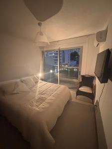 Moderno Apartamento a metros de la playa brava