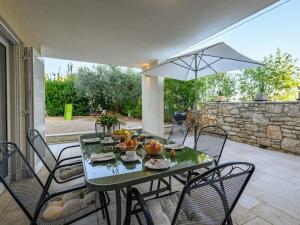 Villa in Rakalj with swimming pool