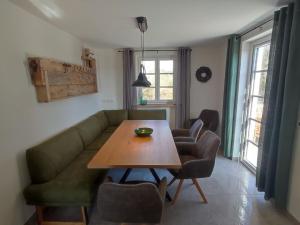 Holiday home in Ahorntal with swimming pool