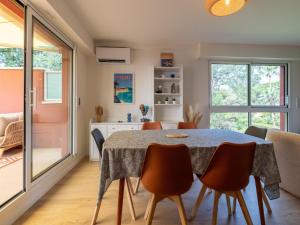 Sea-View Duplex for Family