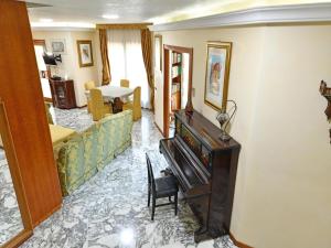 Villa with private pool near Terrauzza