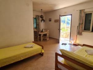 Apartments Stiniva Hvar - Studio Apartment With Terrace A2