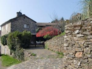 Cabin in Peyremale with swimming pool