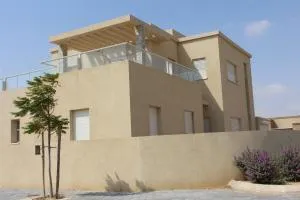 Our Place At The Desert - Niẕẕana