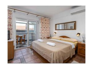 Apartment Villa Ana Selce
