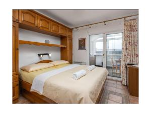 Apartment Villa Ana Selce