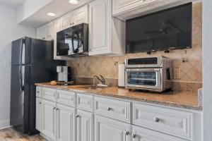 Ocean Front at Beach Cove