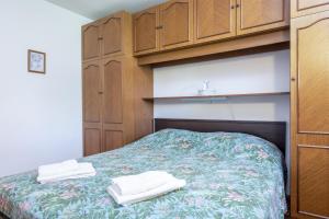 Apartments with parking space Stinjan, Pula - 7368