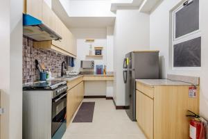 Cozy Garden View near Airport WFH Netflix Stay