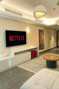 Luxury 1BR with Nile View at Hilton Hotel