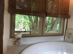 Suítes das pedras com hidromassagem