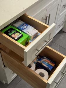 Lovely 2 bedroom suite in Langford