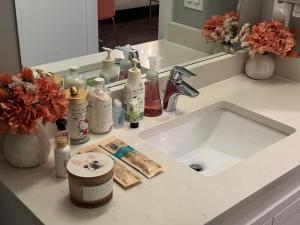 Lovely 2 bedroom suite in Langford