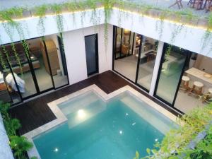 Xmas Villa 3B 3Ba at Canggu Rooftop Garage Nepreso