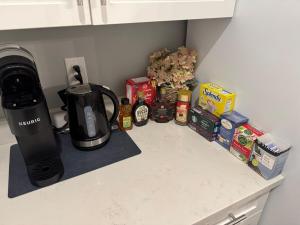 Lovely 2 bedroom suite in Langford