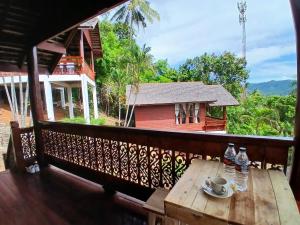 samui wooden hill resort