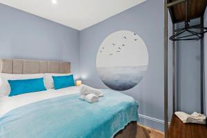 Coastal Breeze with Seaview By My Getaways