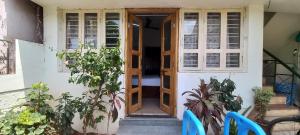 Swanky Sojourns Homestay