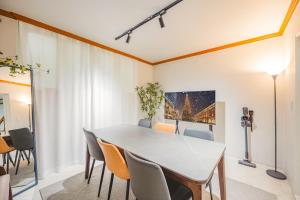 겨울특가 전포역 도보 4분 퀸침대 4개