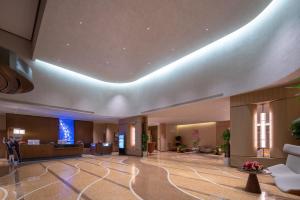 Qingdao Elong Hotel Qingdao Golden Beach Hotel lobby