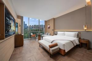 Qingdao Elong Hotel Qingdao Golden Beach Hotel suite