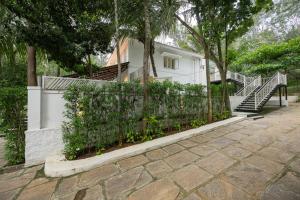 Jacuzzi Cove in Bangalore Rio