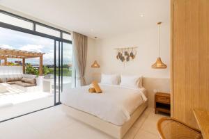 Stylish 3BR Villa - Walk to Pererenan Beach