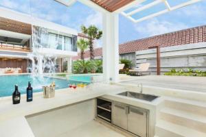 Tanaya Luxury 4 BR Private Pool Villa ZN409