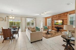 Exceptional Quality Private Pool Home villa