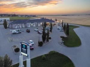 Clarion Pointe Rimbey