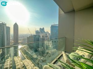 HiGuests - High Rise Studio Haven in Business Bay