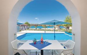 1 Bedroom Gorgeous Apartment In Punat