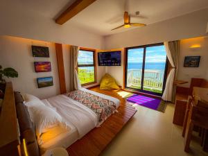 Aqua Horizon Beachside Skyline Vista Art Condominium