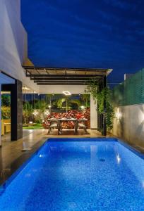Sapphire Garden Villa by StayJade 3BHK Pool Blr