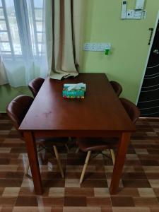 Mirra Mirzas Roomstay