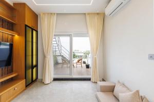 Sapphire Garden Villa by StayJade 3BHK Pool Blr
