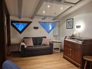 Studio chez Eve et Momo