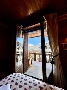 New 3-Bedroom Apartment Courchevel 1850 Close to Slopes