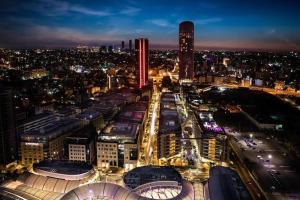 Le Shot tours Hotel
