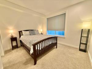 Modern Condo with Luxury Amenities