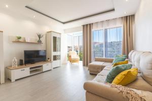 Sol Garajau Apartment by Atlantic Holiday