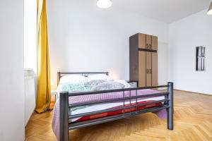 Lovely 4BR Apartment Garden by Lorenz Böhler & Danube