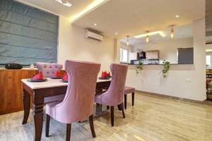 Infinity Luxury Villa-5bhk | Pool | Baga Beach | DanCenter