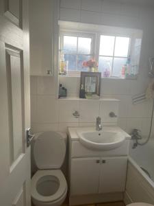 Cardiff 3Bed House-FreeParking-15MinWalkToStadium
