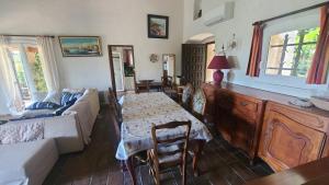 Villa 12 pers clim piscine vue mer