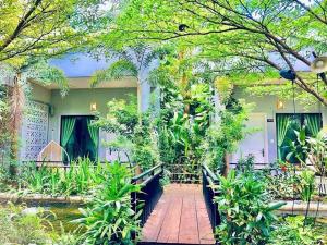 Raing Phnom Bungalow