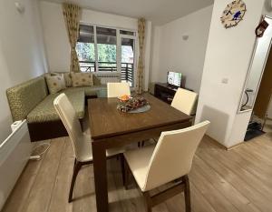 Forest Retreat, Stream Resort, Pamporovo