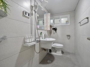 네스트 인 망원