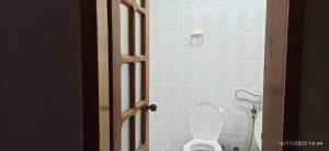 ROYAL 3 Hostel Opposite NALU BAR