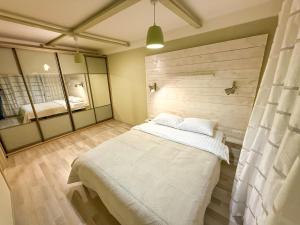 Kyiv Modern Apartment